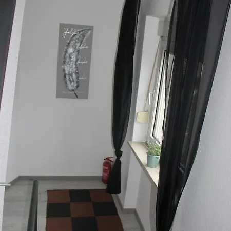 Gut Gelegenes Mit Wifi, Parkplatz, Wama, Trockner Usw. Апартаменты *